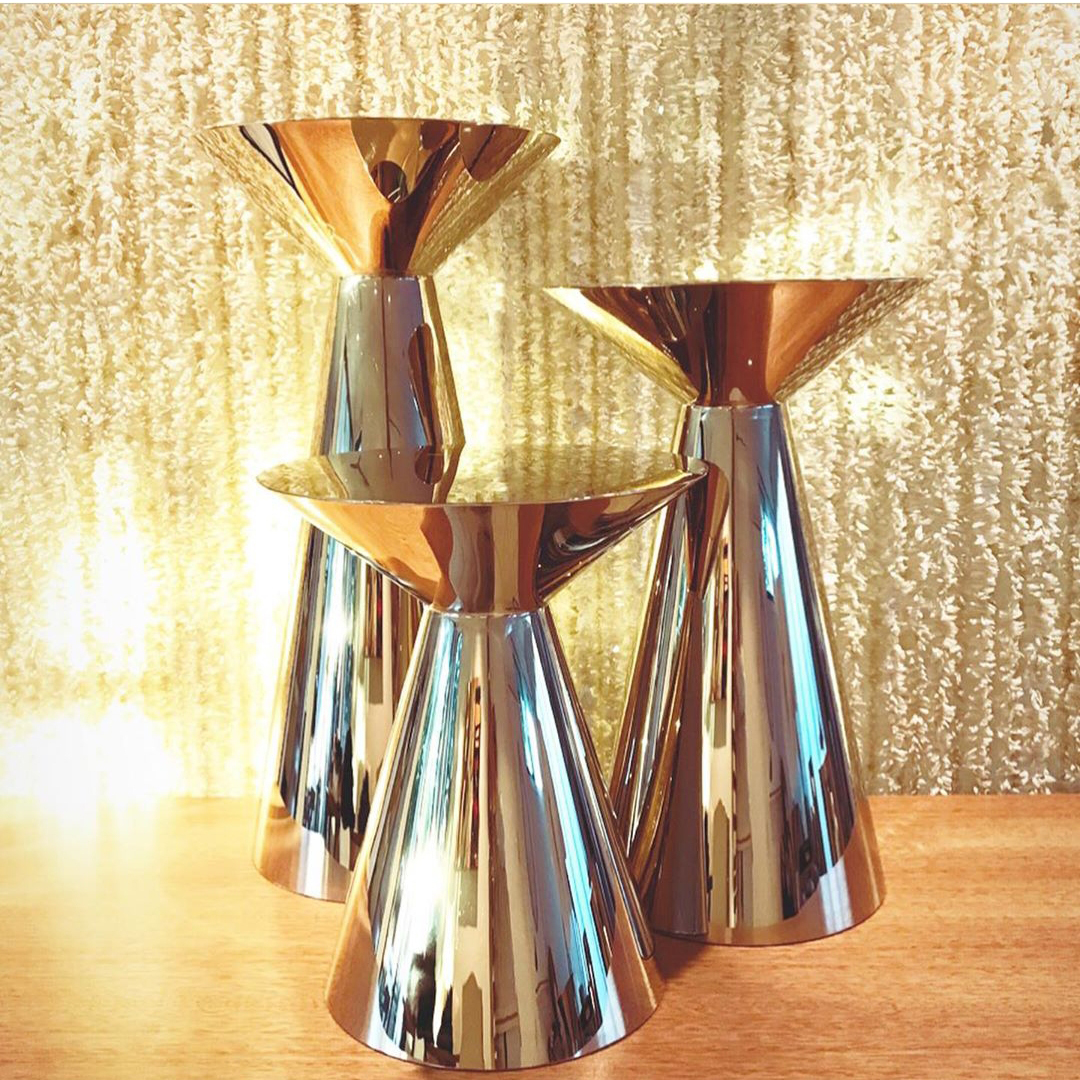 Mesa de sobremesa de coquetel de barra alta de aço inoxidável pedestais redondos de metal dourado para festa