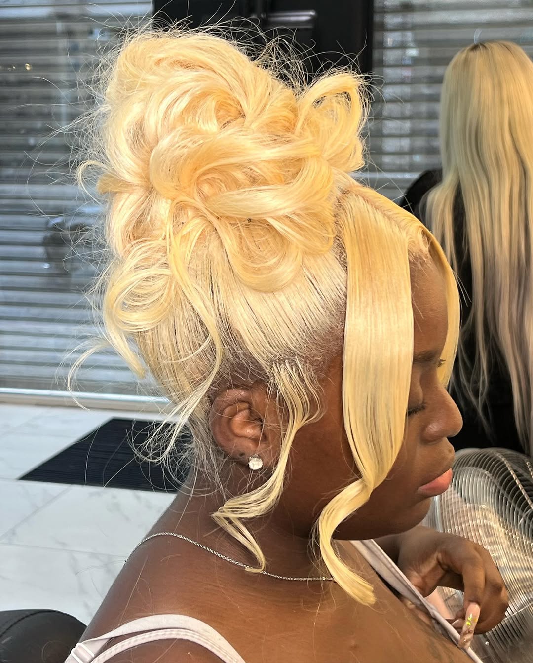 613 13x6 Lace Frontal pruik van mensenhaar, 13x4 blonde Lace Front pruik van mensenhaar, Body Wave, 613 Frontal pruik, voorgeplukt met babyhaar, 250% dichtheid, reguliere HD Lace Front pruiken