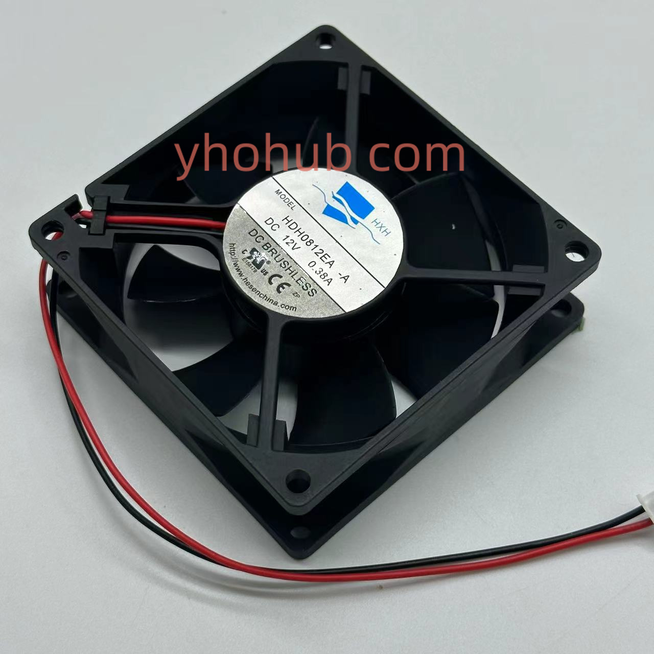 HXH HDH0812EA DC 12V 0.38A 80x80x25mm Ventilateur de refroidissement de serveur à 2 fils