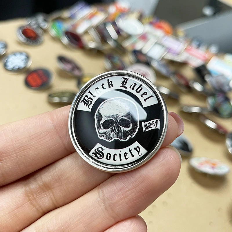 Black Label Society SDMF tête de crâne Logo Badge épinglette gothique foncé broche bijoux
