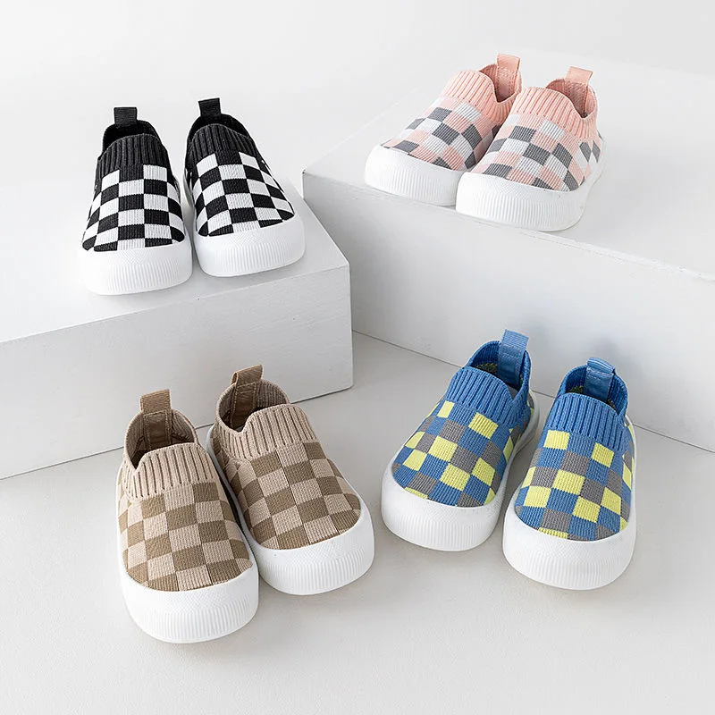 Sapatos de bebê com sola macia, sapatos de caminhada para bebês, calçados esportivos versáteis, respiráveis e antiderrapantes, primavera e outono nova moda
