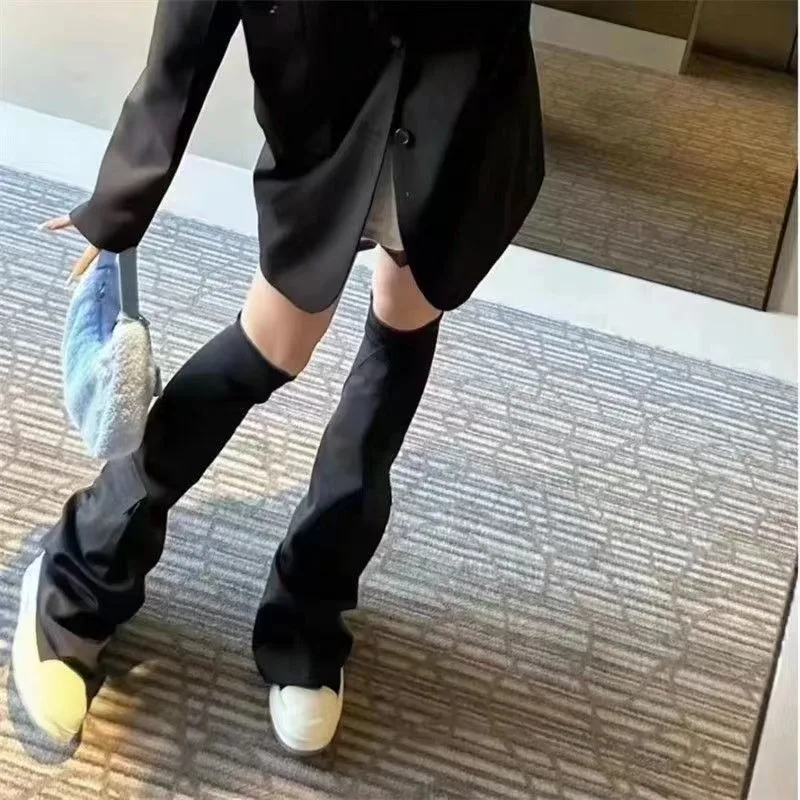 Sepatu bot lutut celana panjang gaya gadis, sepatu bot saku mode baru musim gugur 2024 untuk wanita