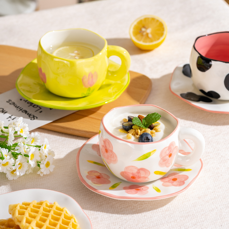 Taza de cerámica Irregular pintada a mano de estilo coreano de 300ML, taza de café con corazón de flor pintada a mano, taza de té de la tarde de la leche para desayuno, regalo