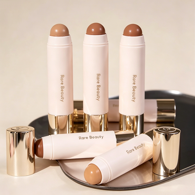 Rare Beauty Stick de Contour 3D Waterproof Bronzer Naturel pour l'Ombrage du Visage, Effet Amincissant, Sculptant, Cadeau pour Femme, Maquillage Quotidien et Soirée