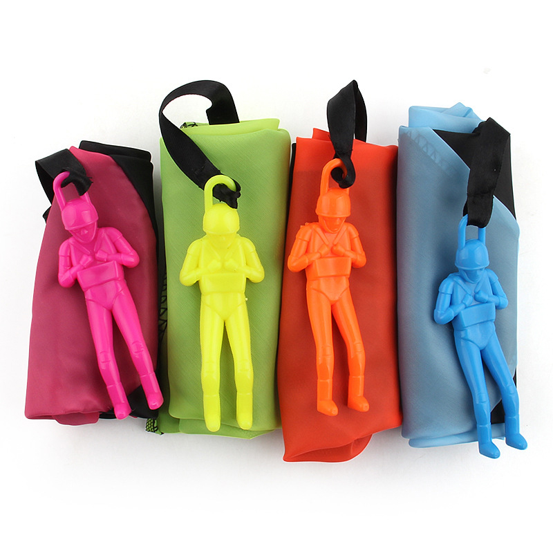 4Pc lancio a mano paracadute bambini Mini paracadute all'aperto spiaggia giocattolo educativo genitore bambino intrattenimento giocattoli