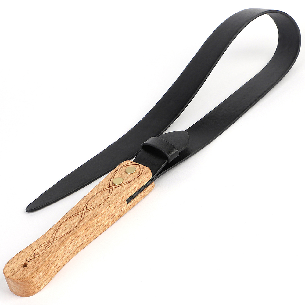 Látigo para caballos de cuero PU de 74CM, refuerzo de remache, mango de madera, Flogger corto para montar a caballo