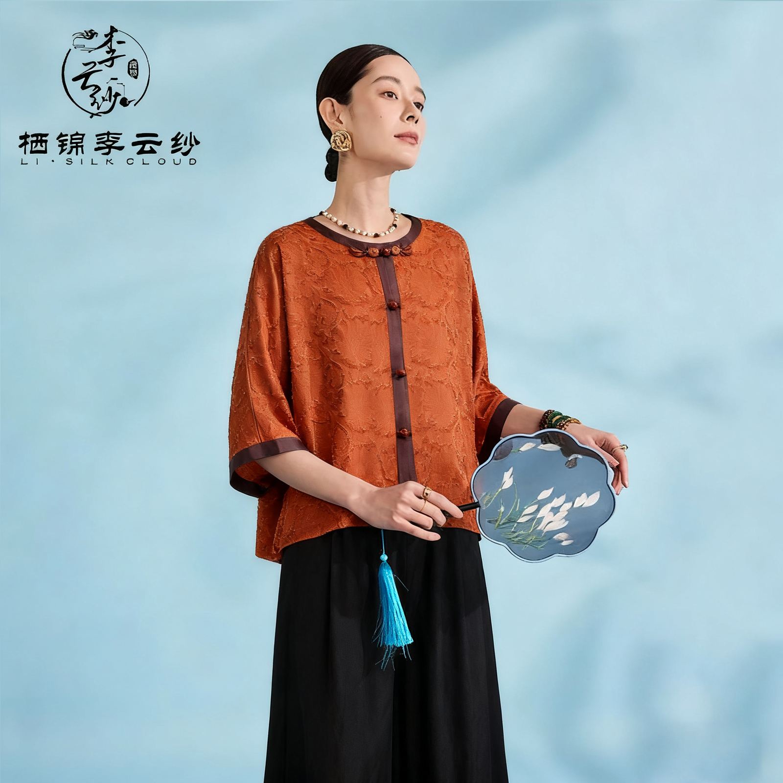 LI SILK CLOUD 100% Mulberry Silk Xiangyunsha 7-Sleeve Shirt - Chinese Classic Red, Large Swing Hem, Traditional Oriental Blouse