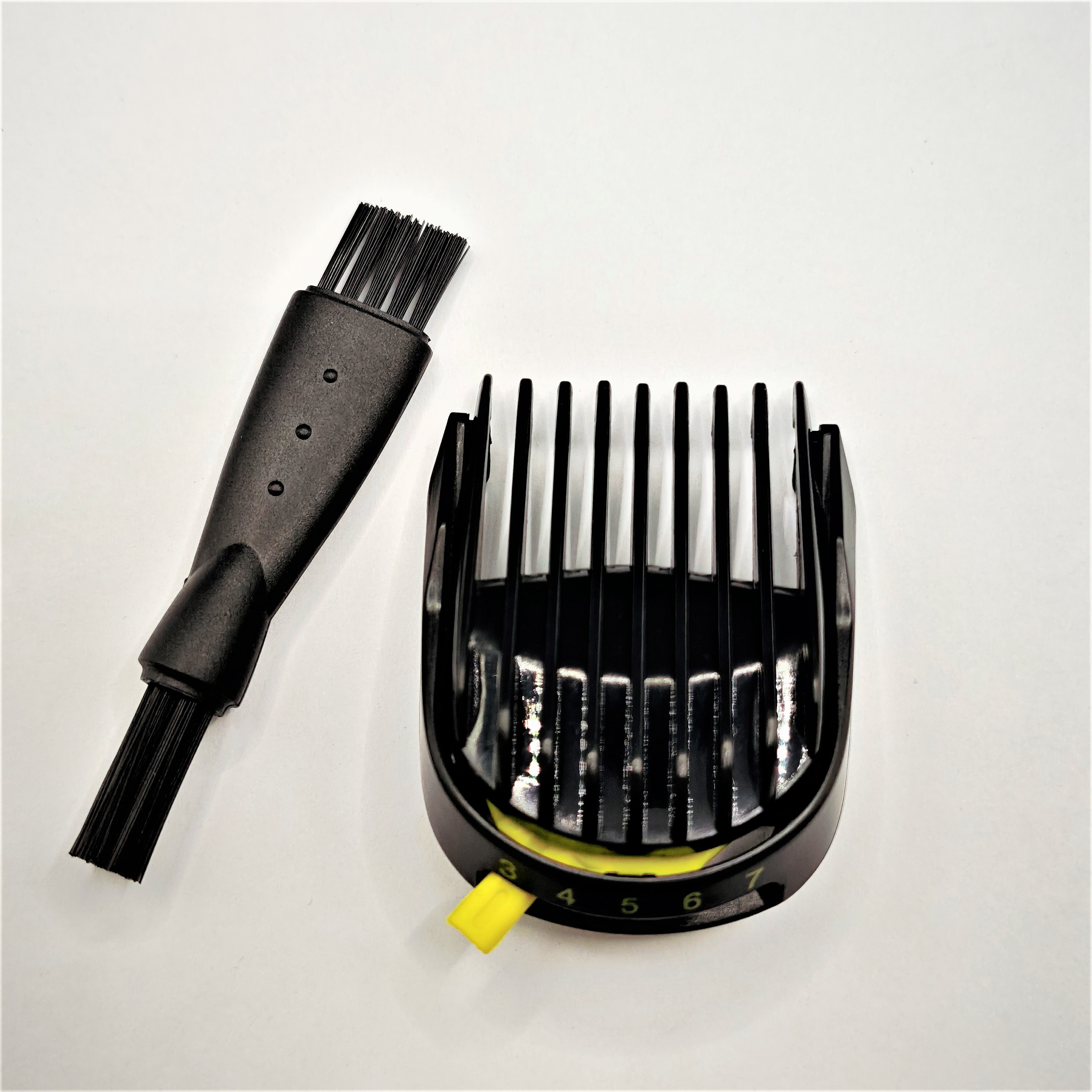 Regulowany grzebień precyzyjny do brody 3-7 mm, kompatybilny z trymerami, maszynkami do golenia i golarkami Philips MultiGroom serii MG BT, części zamienne, nowy.