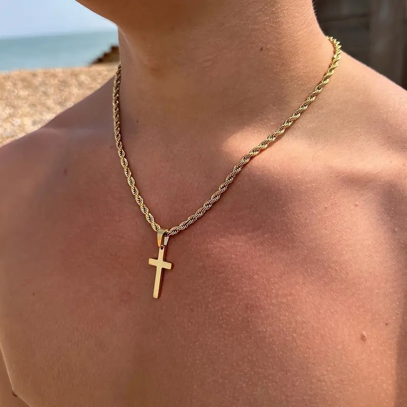ใหม่สแตนเลสสตีลสร้อยคอจี้สําหรับผู้ชายผู้หญิงMinimalist GOLDสีเครื่องประดับชายหญิงสร้อยคอChokersของขวัญ 2024