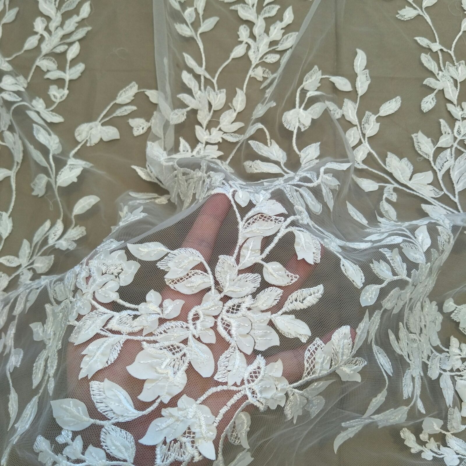 2022 vendita calda tessuto di pizzo larghezza 130cm abito da sposa pizzo vendita per cantiere