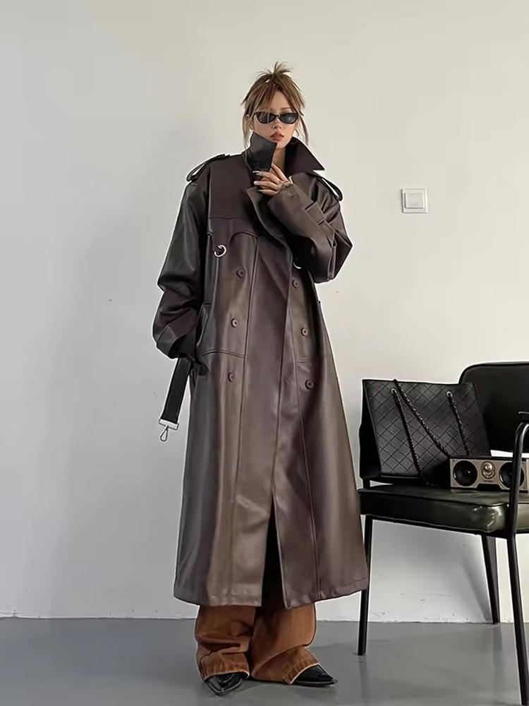 Mauroicardi primavera outono legal marrom longo couro do plutônio trench coat para mulheres solto casual à prova dwaterproof água estilo punk unisex roupas emo