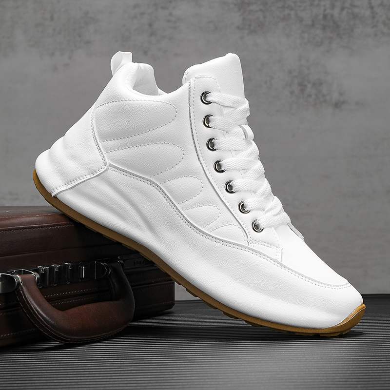 Sepatu kasual ringan pria, sepatu lari outdoor untuk pria. Ukuran 39 hingga 46.
