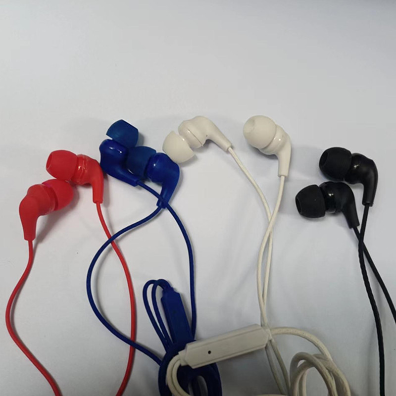 1 Stück Mode 4 Farben Super Bass mit integriertem Mikrofon 3,5 mm In-Ear-Kopfhörer mit Kabel, Freisprecheinrichtung für Smartphones-Ohrhörer