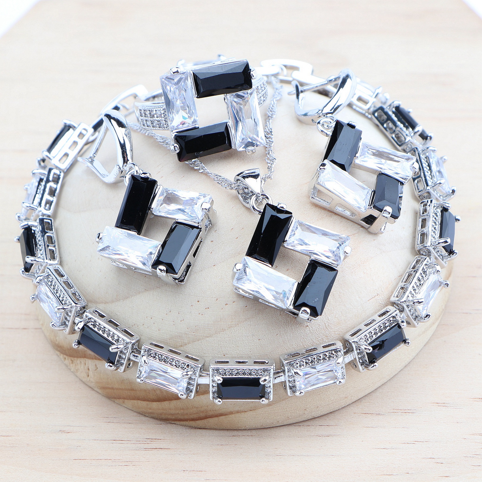 Set perhiasan perak 925 pernikahan, Set perhiasan pengantin hitam putih zirkon cincin liontin kalung gelang batu untuk wanita