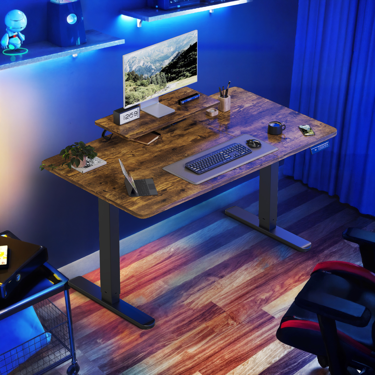 Biurko regulowane w wysokości Devoko, elektryczne, 140 × 60 cm z podstawką na monitor, ergonomiczne siedzisko, biurko stojące (białe)