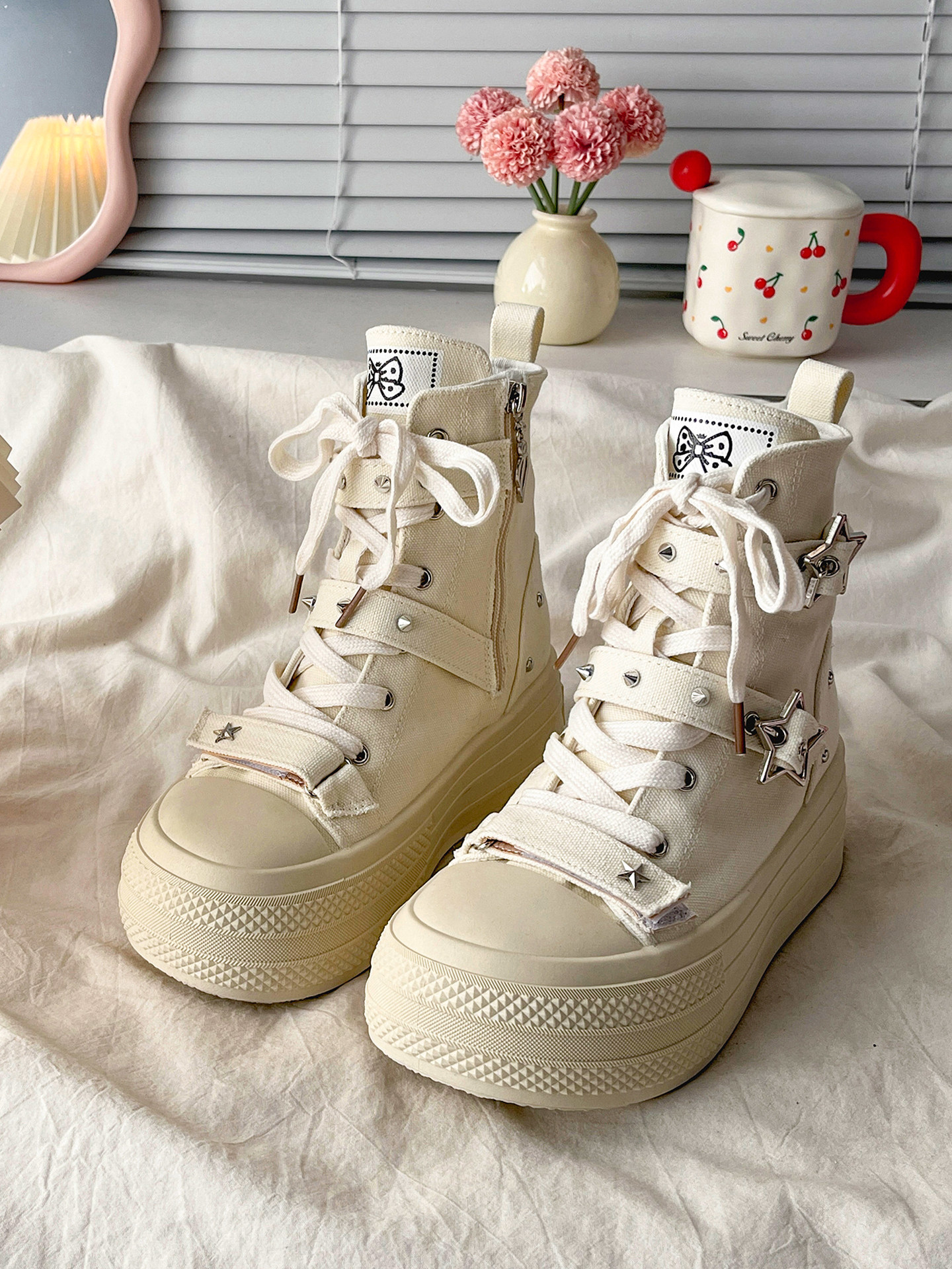 Zapatillas de Lona Retro de Alta Gama con Suela Gruesa para Mujer, Novedad Primavera 2026, Versátiles, con Plataforma, Diseño de Estrellas, Casuales