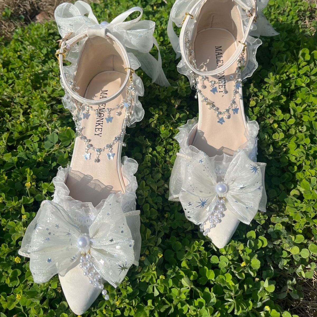 Eleganckie obuwie damskie luksusowy projektant buty damskie sandały buty dla panny młodej obcas lolita ze spiczastą głową damskie buty białe