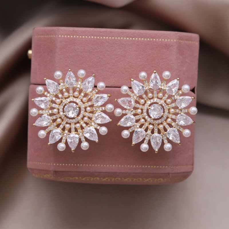 Nuovi gioielli di moda coreani 14K placcati in oro rotondo goccia d'acqua zircone perla fiore orecchini eleganti accessori per feste da donna