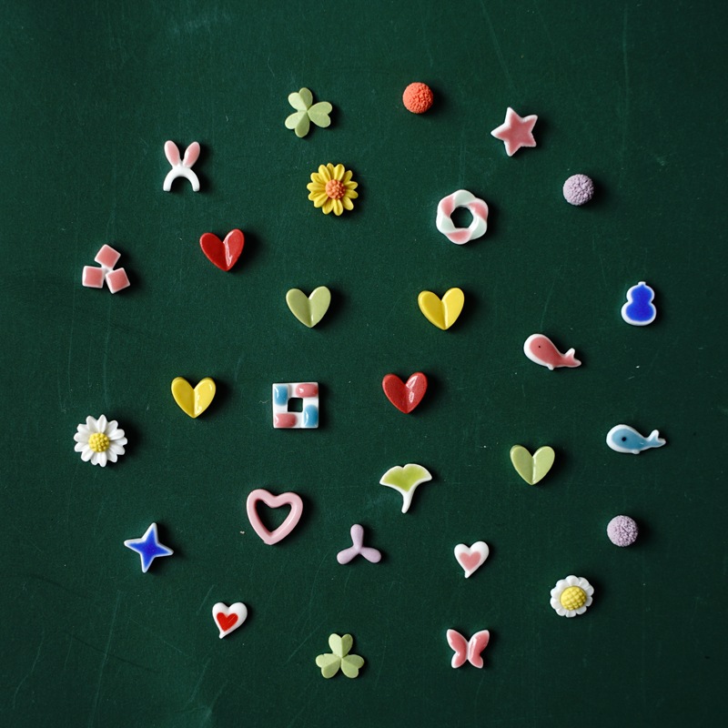 2021 Baru Kartun Keramik Anting-Anting Hati Bunga Daun Telinga Kancing Buatan Tangan Kecil Perhiasan # XN069