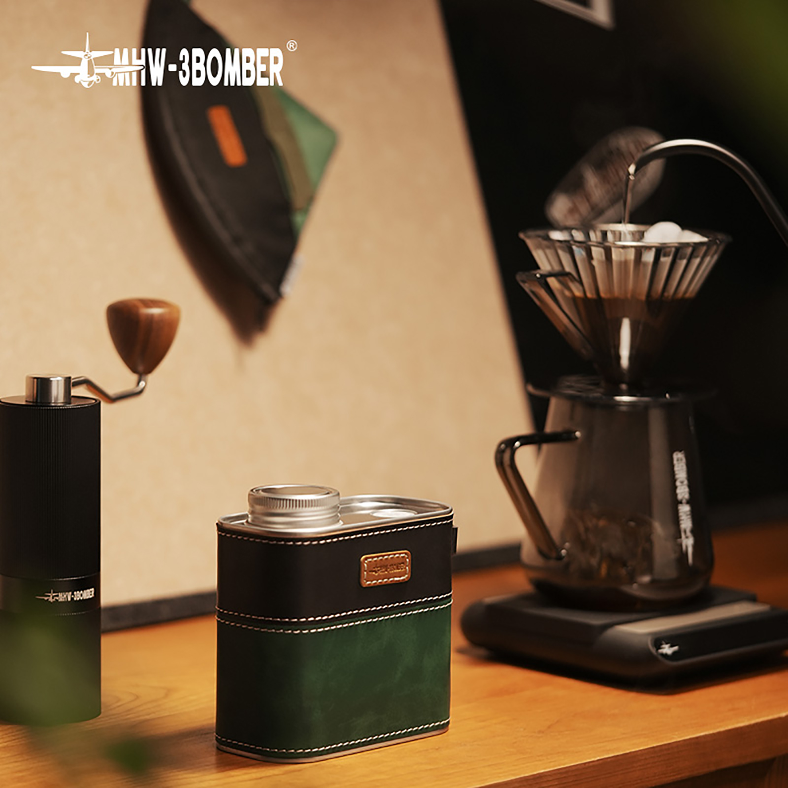 MHW-3BOMBER 600Ml Wadah Tertutup Logam dengan Katup Udara Tabung Kedap Udara Tas Penyimpanan Kertas Filter Portabel Alat Berkemah Kopi