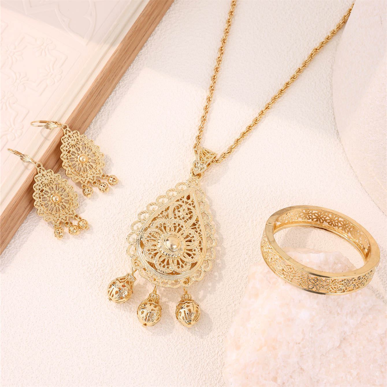 แต่งงานคริสตัลชุดผู้หญิง Inset Rhinestone Robe Crown ต่างหูสร้อยคอแหวนสร้อยข้อมือชุดเครื่องประดับ