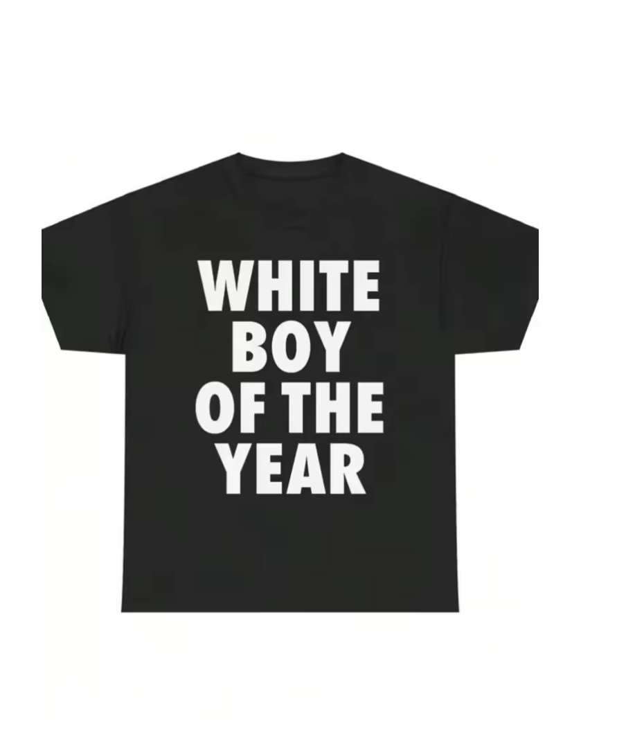 White Boy of The Year Text T-Shirt Damen 2026 Lustige Meme-Grafik-T-Shirts Bold Streetwear Baumwolle Kurzarm-Tops