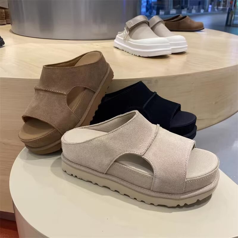 Sandálias Romanas Retrô de Sola Grossa Femininas Novas de Verão com Aumento de Altura, Chinelos de Praia Versáteis com Plataforma Estilo Bolo de Esponja