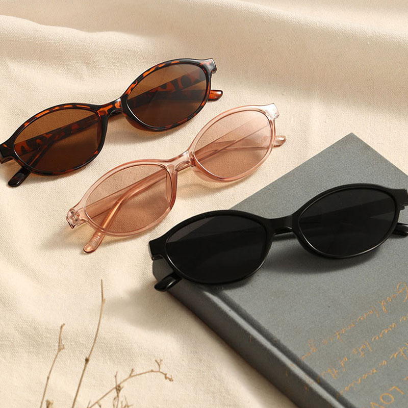 Women's Leopard Brown Sunglasses Fashion Brand Small Frame Sun Glasses Ladies Retro Oval Eyewear Retro Colorful Shade Eyeglass