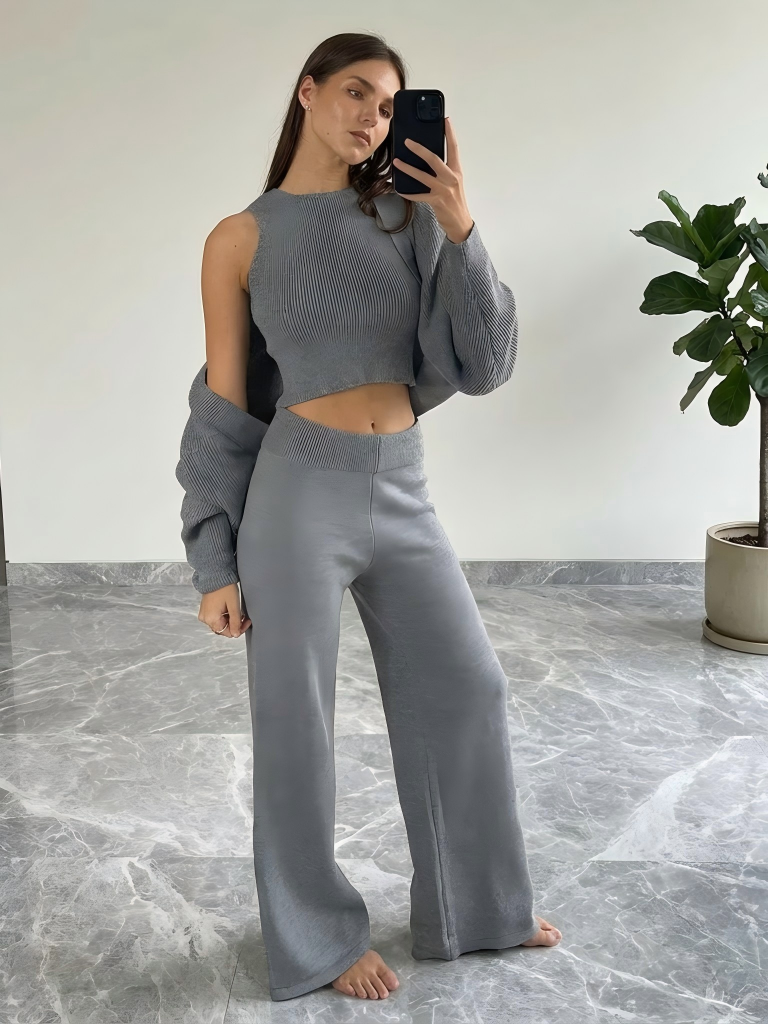 Ensemble trois pièces côtelé Wolfeel pour femme : crop top sans manches, haut à manches longues et pantalon long – Idéal pour un usage quotidien décontracté