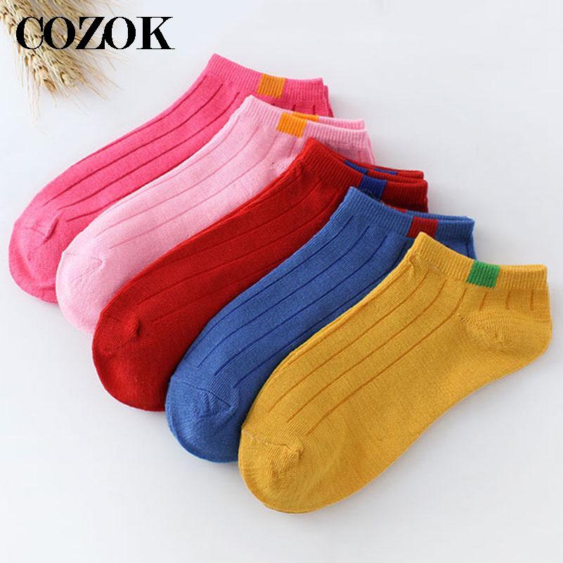 2 paia di calzini da donna per ragazze in cotone invisibile moda casual bocca superficiale calzini corti alla caviglia pantofole calzini Harajuku Meias
