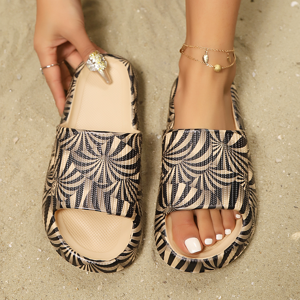 Zapatillas sin cordones con estampado de cebra para mujer, sandalias versátiles a la moda de verano, cómodas chanclas para el hogar para paseos en la playa, ropa de calle