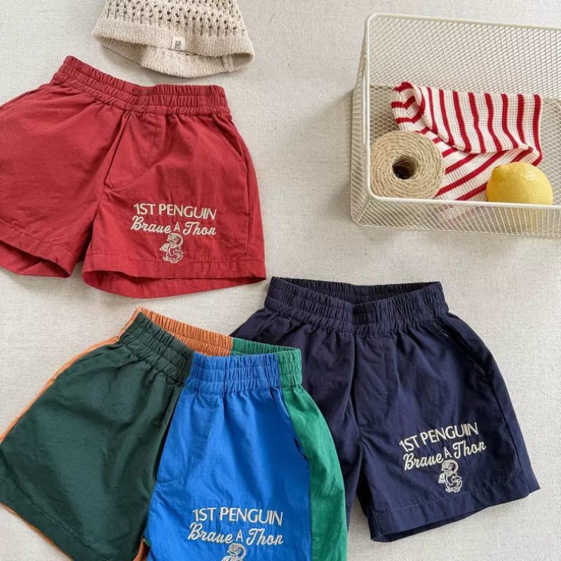 Nuovi Pantaloncini Estivi in Cotone con Ricamo Cartoon per Bambini e Bambine, Pantaloni Corti Casual alla Moda per Bambini