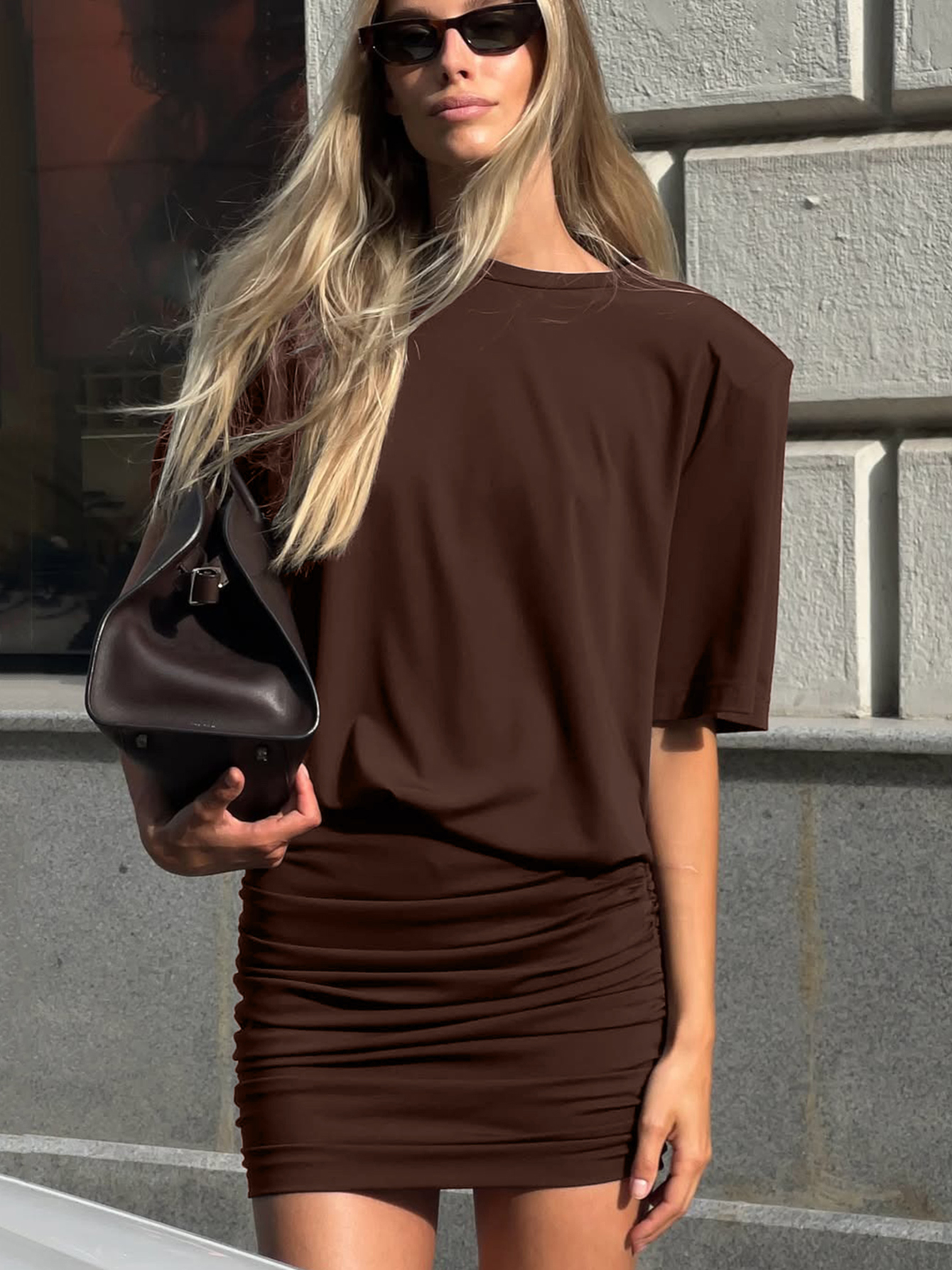 Dulzura Nuovo Abito Mini Aderente con Scollo Tondo e Maniche Corte Arricciato Moda Casual da Donna per Feste Club e Street Style