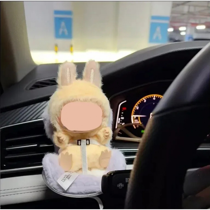 Mini boneca de pelúcia assento de segurança kawaii labubu ídolo kpop boneca assento de pelúcia carro aromatreatment decoração carro ornamento presentes