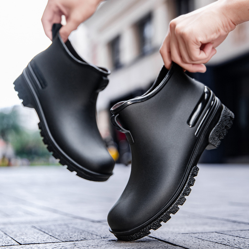 Korte, antislip plastic regenlaarzen voor koppels, waterdichte schoenen voor buiten, PVC geformeerde dames waterlaarzen