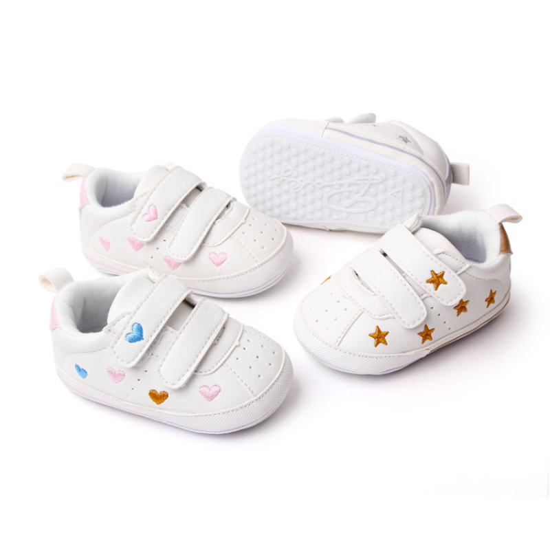 Meckior primavera e outono sapatos de bebê antiderrapante sola de borracha macia sapatos da criança bonito bordado amor estrelas sapatos casuais