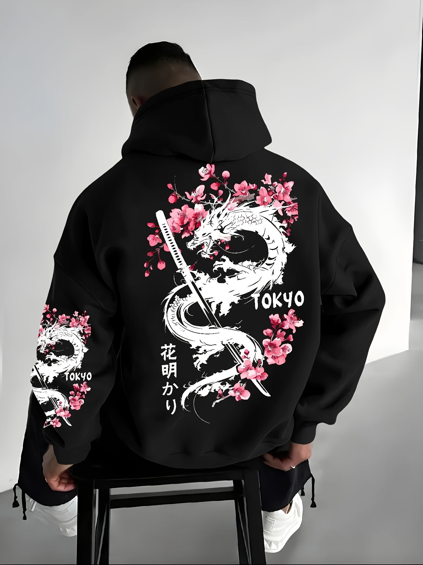 Nueva sudadera con capucha con estampado de flor de cerezo de dragón de Anime para hombre, Sudadera con capucha de diseño inspirado en la comodidad callejera informal cálida de lana de invierno