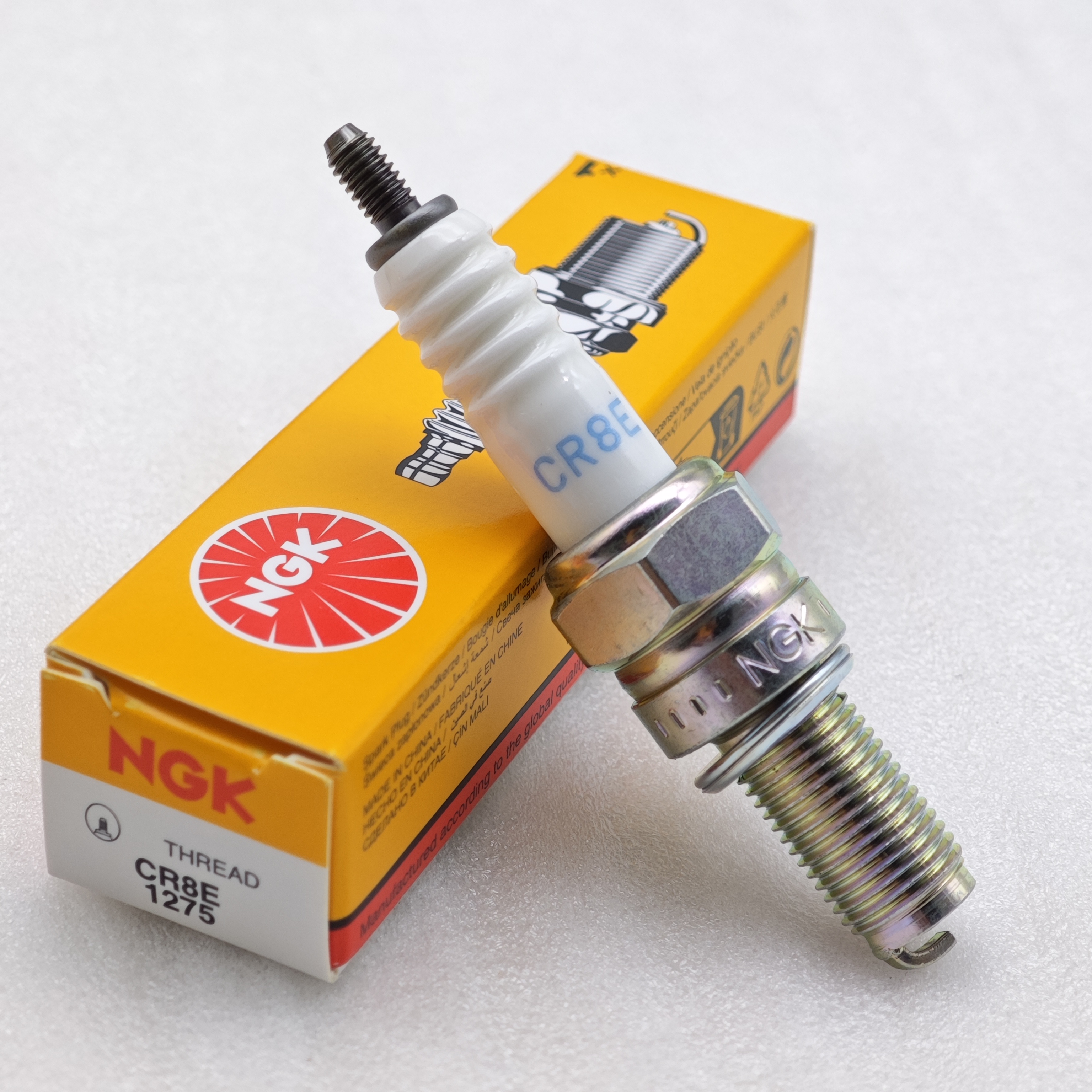 Bougie d'allumage de moto NGK d'origine CR8E CR8EIX CR8EDX-S adaptée pour Benelli 500 Cubs 250TRK502 Jinpeng 250 Huanglong 300/600