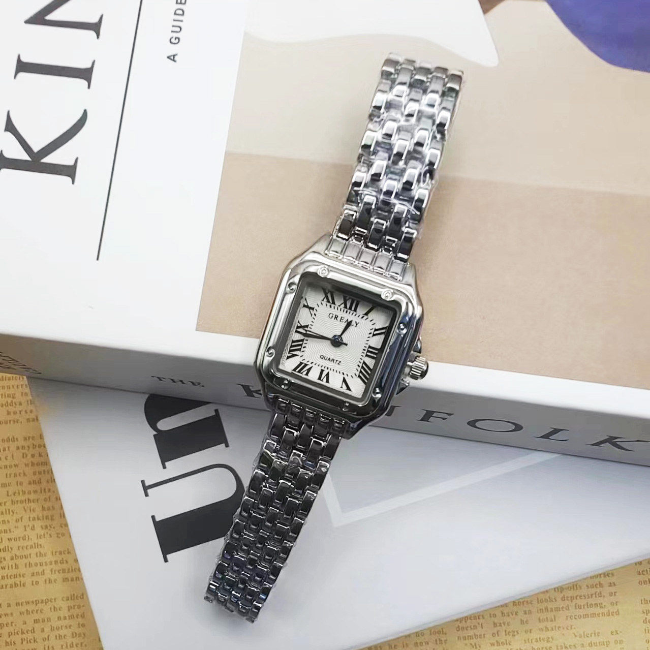 หรูหราแฟชั่นสแควร์นาฬิกาผู้หญิงแบรนด์สุภาพสตรีนาฬิกาข้อมือควอตซ์ Classic Silver Simple Femme Steel Band relogio feminino