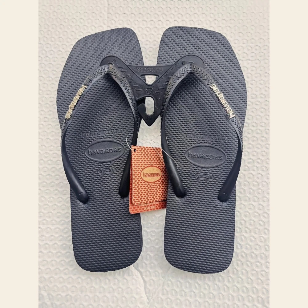 Damskie klapki 2026 Nowe letnie buty na zewnątrz, na wakacje, na plażę, antypoślizgowe gumowe damskie obuwie zapatos de mujer