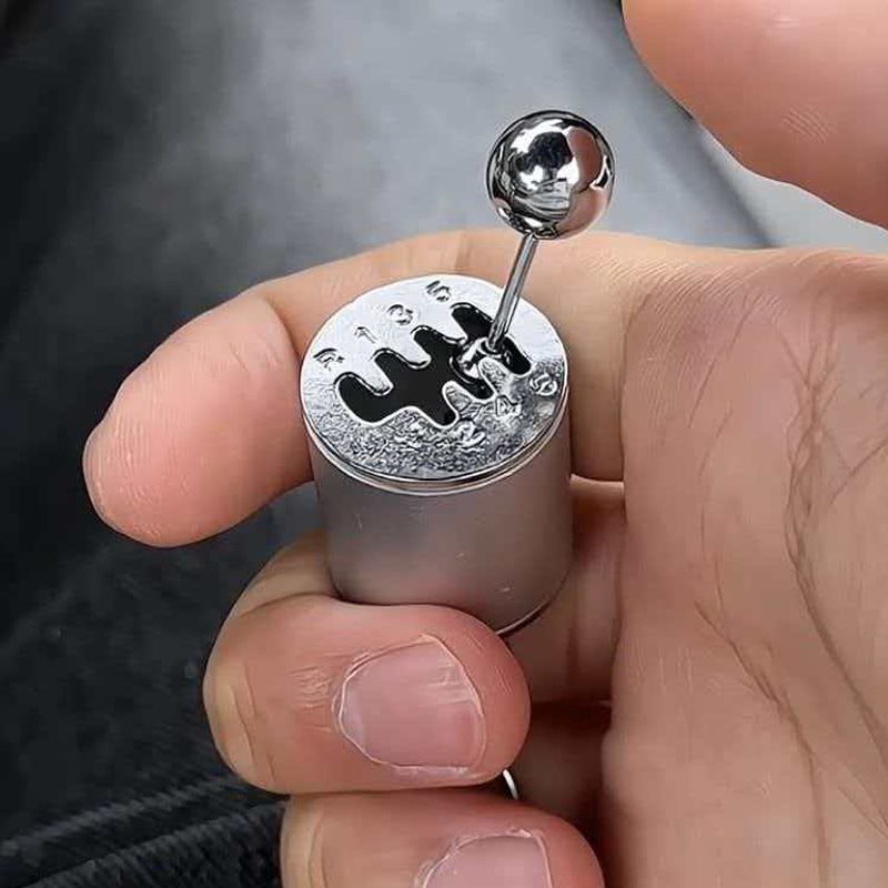 Metalowy brelok do kluczy, kreatywny breloczek do kluczy w kształcie dźwigni zmiany biegów samochodu, sześciobiegowa manualna skrzynia biegów, zabawka antystresowa, redukująca stres i lęk.