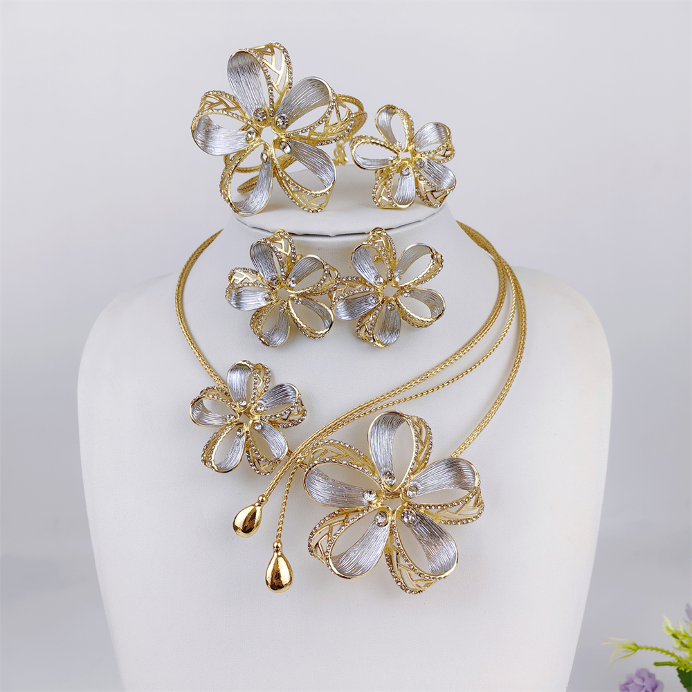 Originele Dubai 18K Vergulde Sieraden Set Vrouwen Prachtige Italiaanse Ketting Oorbellen Armband Ring Bruids Bruiloft Geschenken