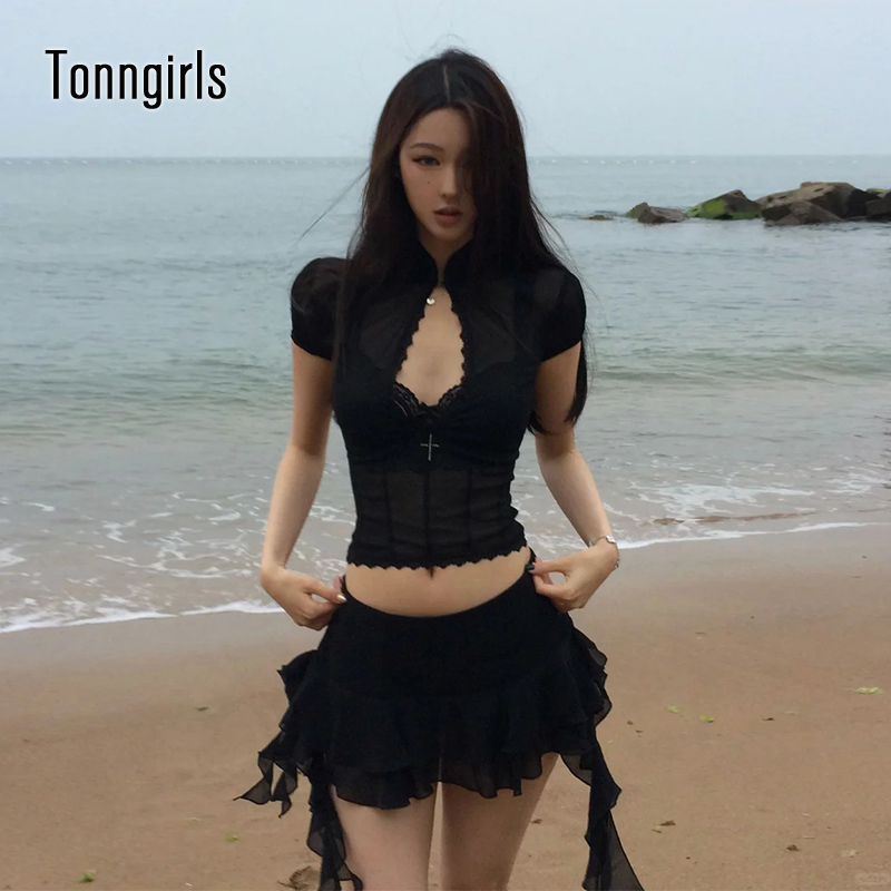 Tonngirls Y2k フェアリーコア 2 点セット女性のための中空アウトレースメッシュシャツ + 不規則なミニシャツヴィンテージスカートセット日本語
