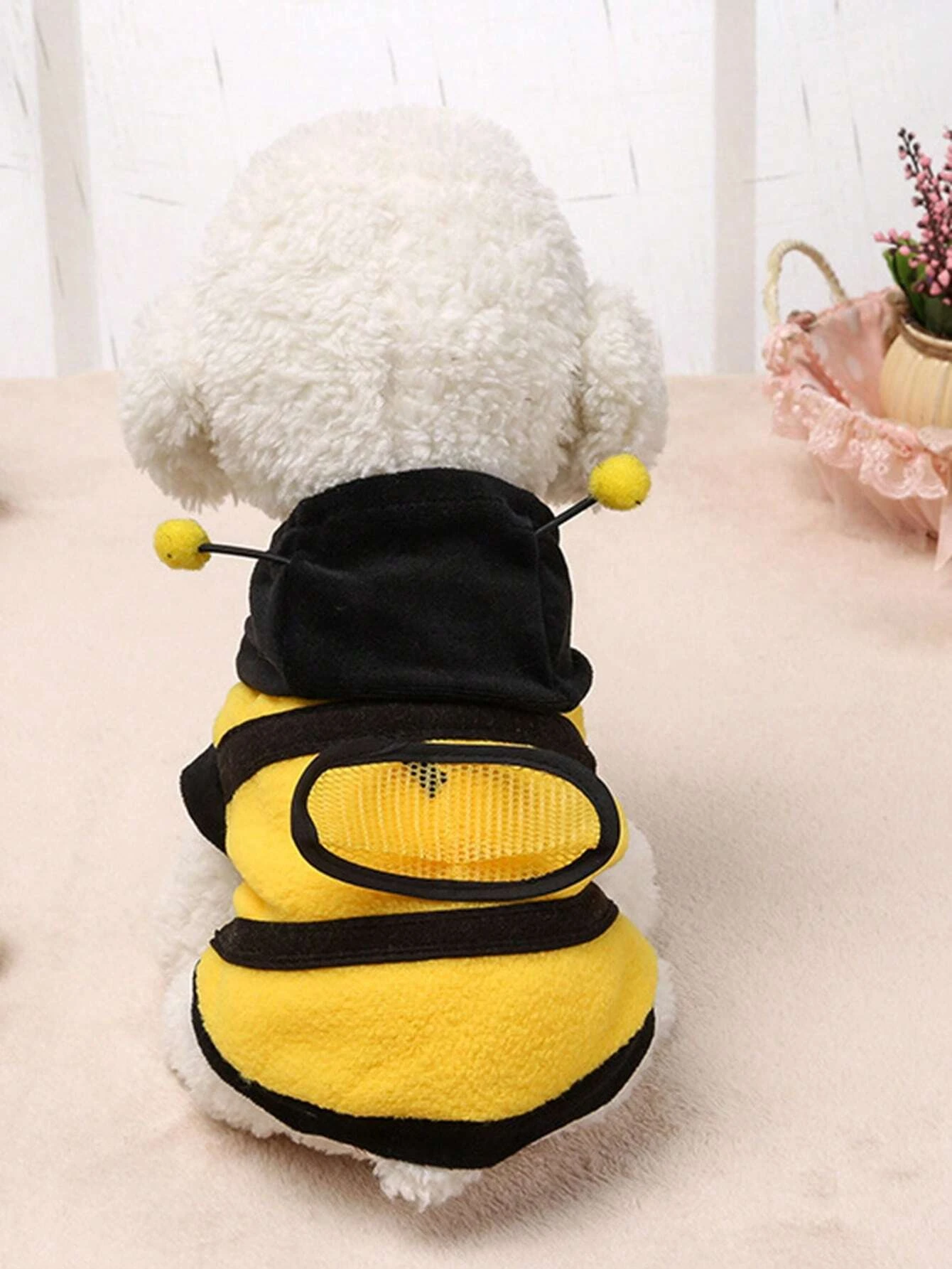 1szt Bee Design Pet Hoodie dla psa i kota na sezon zimowy