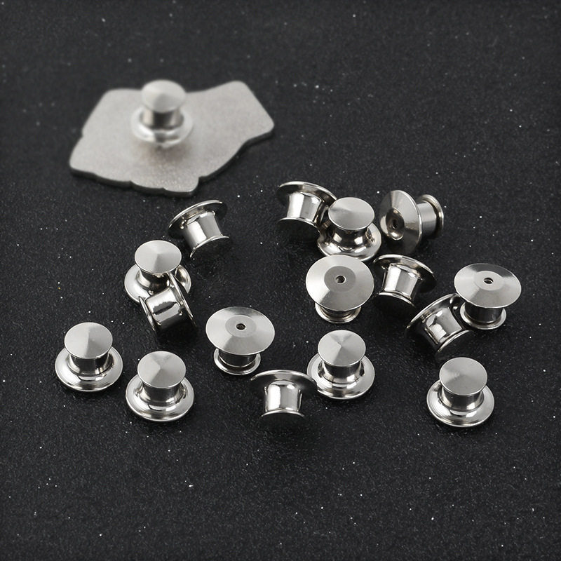 10 pezzi/pacco Spille di sicurezza Blocco Chiusura di bloccaggio Perni di metallo Pulsante posteriore Fibbia Bulk Pin Keepers Spilla base Accessori per gioielli