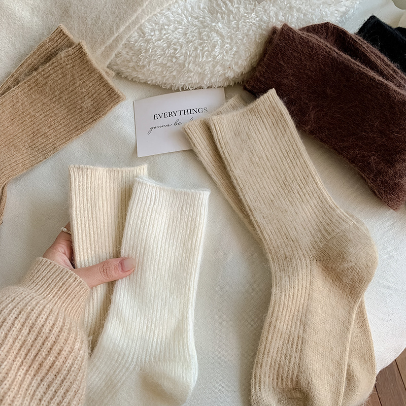 Calcetines de lana para mujer, cálidos, gruesos, de Cachemira, peludos, informales, de Color sólido, cómodos, para el hogar, suaves, largos, térmicos, de alta calidad