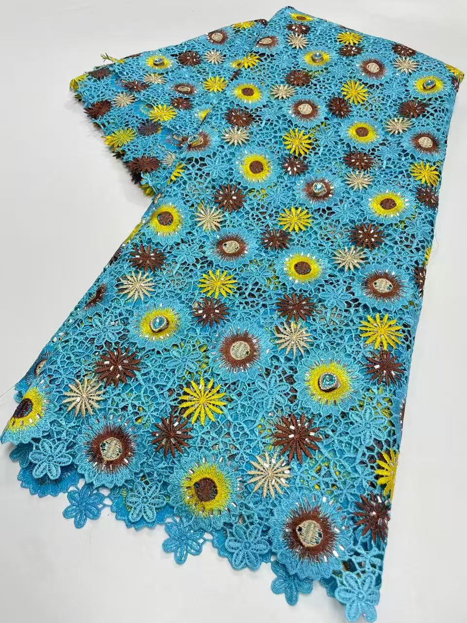 Nova Renda Guipure Africana com Lantejoulas Queimadas de Alta Qualidade, Renda Solúvel em Água Nigeriana para Costura de Vestidos de Festa 2026