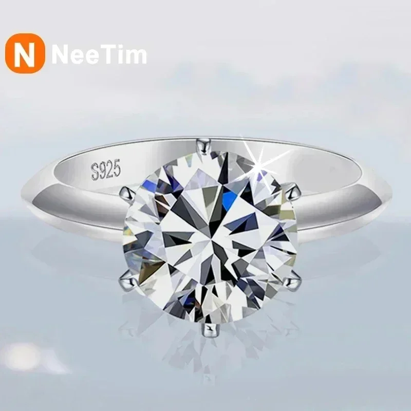 NeeTim Anello Moissanite da 0,5-5 ct per donna in argento sterling 925 con gioielli per fedi nuziali con diamanti da laboratorio placcati in oro bianco