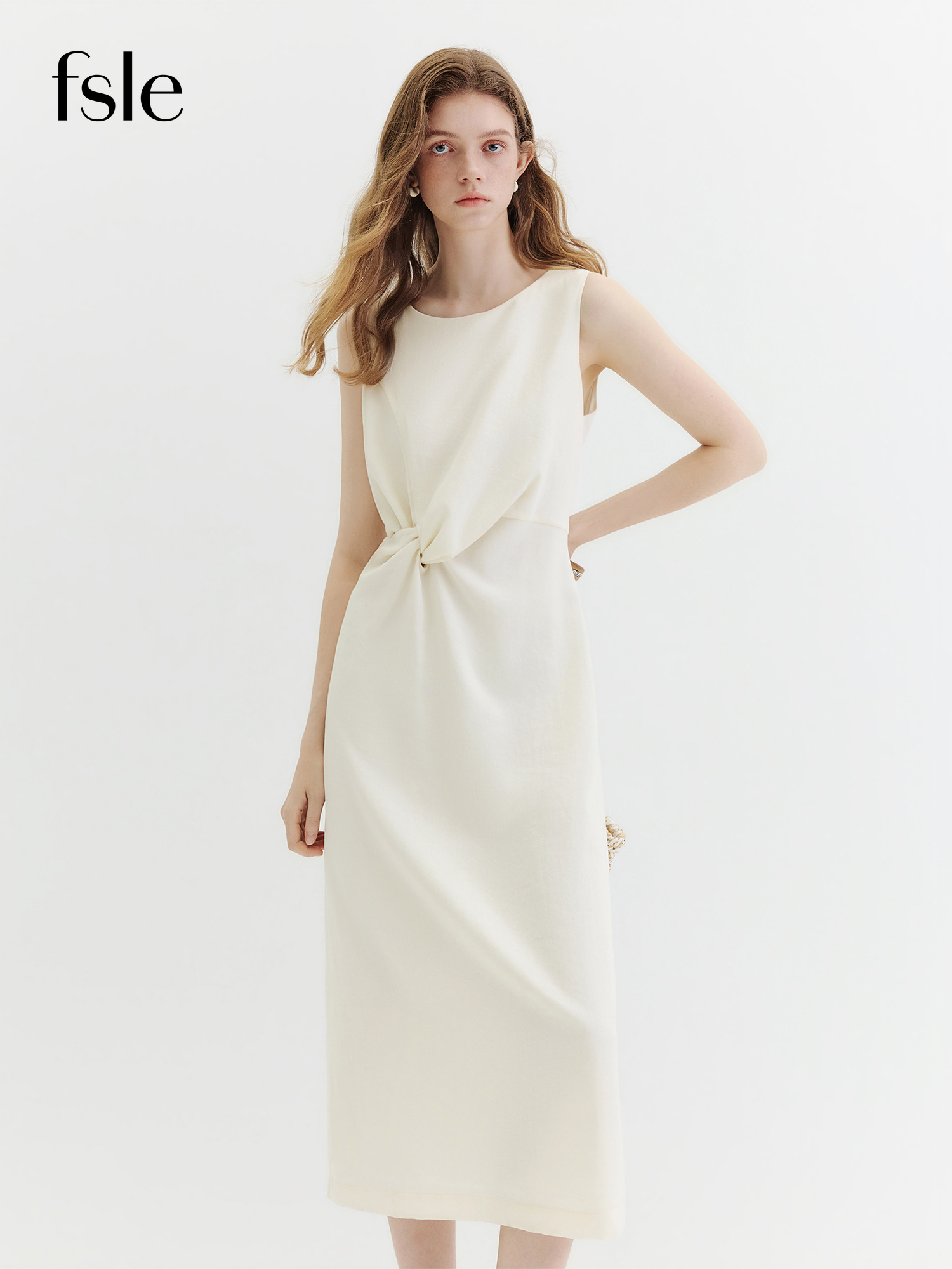 FSLE 2026 Sommer Damen Hanf-Twist-Front Ärmelloses Midikleid aus nachhaltigem Naturstoff mit Taillenbetonung im minimalistischen Stil