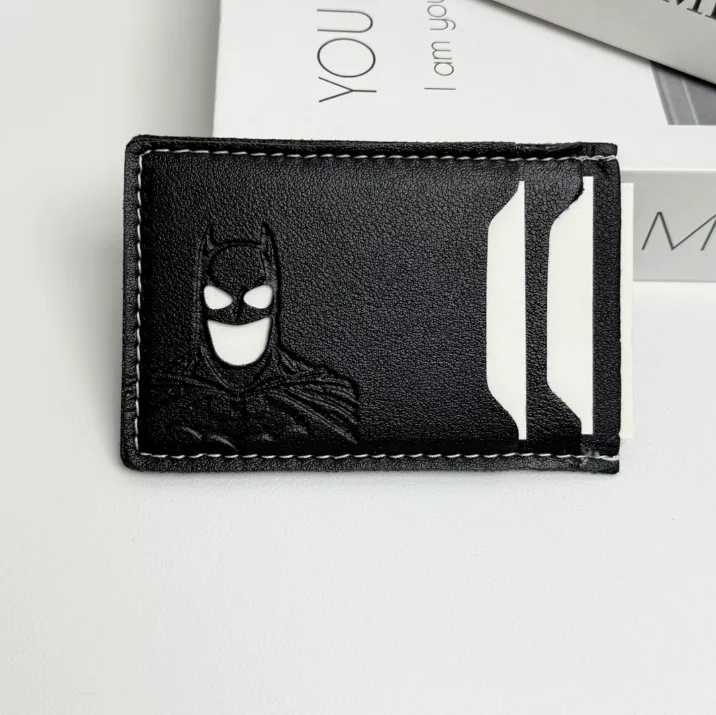 Portfel Skórzany 26Leather z Motywem Batmana, Personalizowany, Maska Superbohatera, Etui na Karty, Portfel Bat ID, Bohaterowski Portfel, Prezent dla Mężczyzn, Skórzane, Smukłe Etui na Karty, Portfel